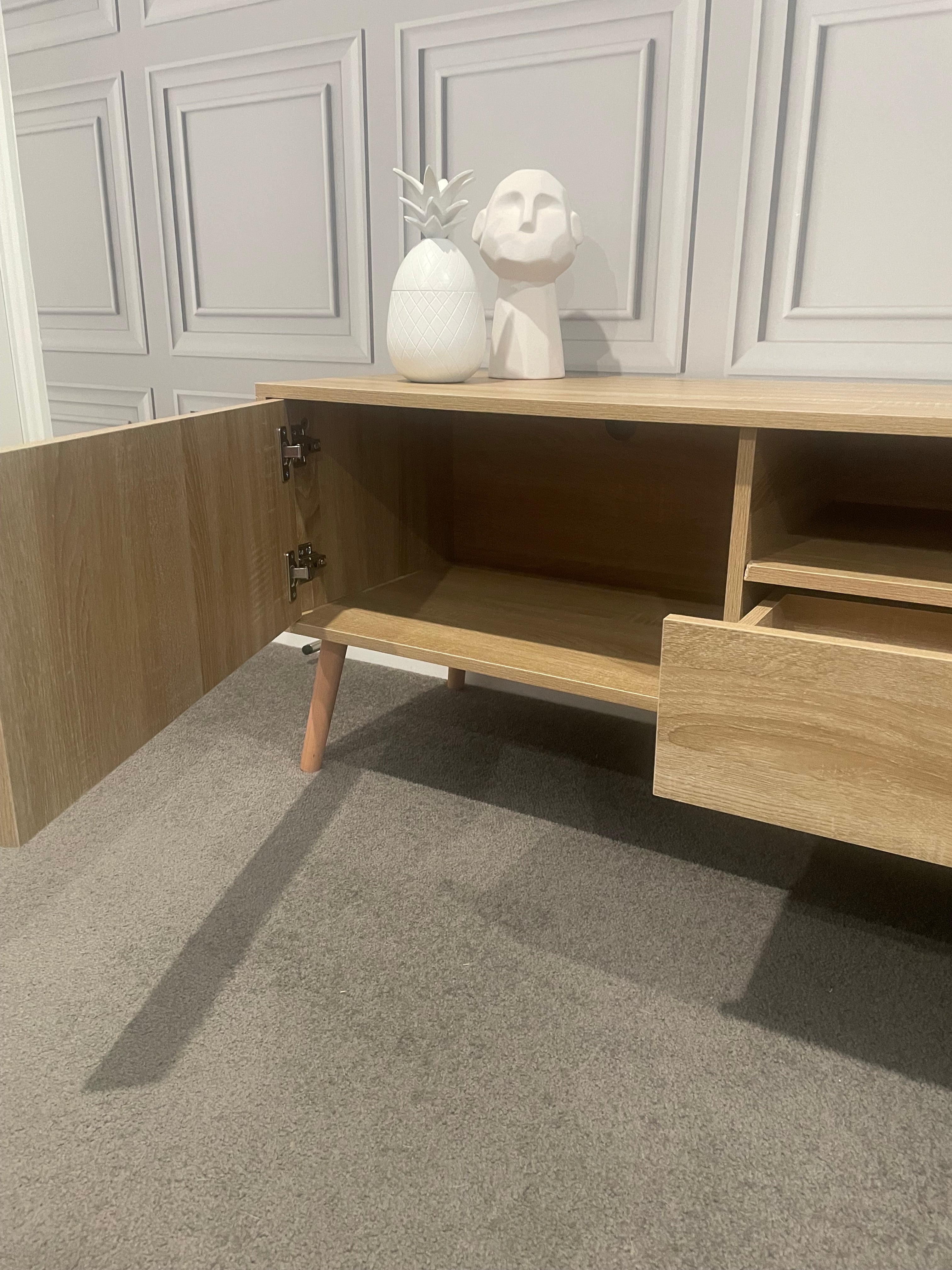 Modern TV Entertainment Unit - 200cm - Natural Oak
