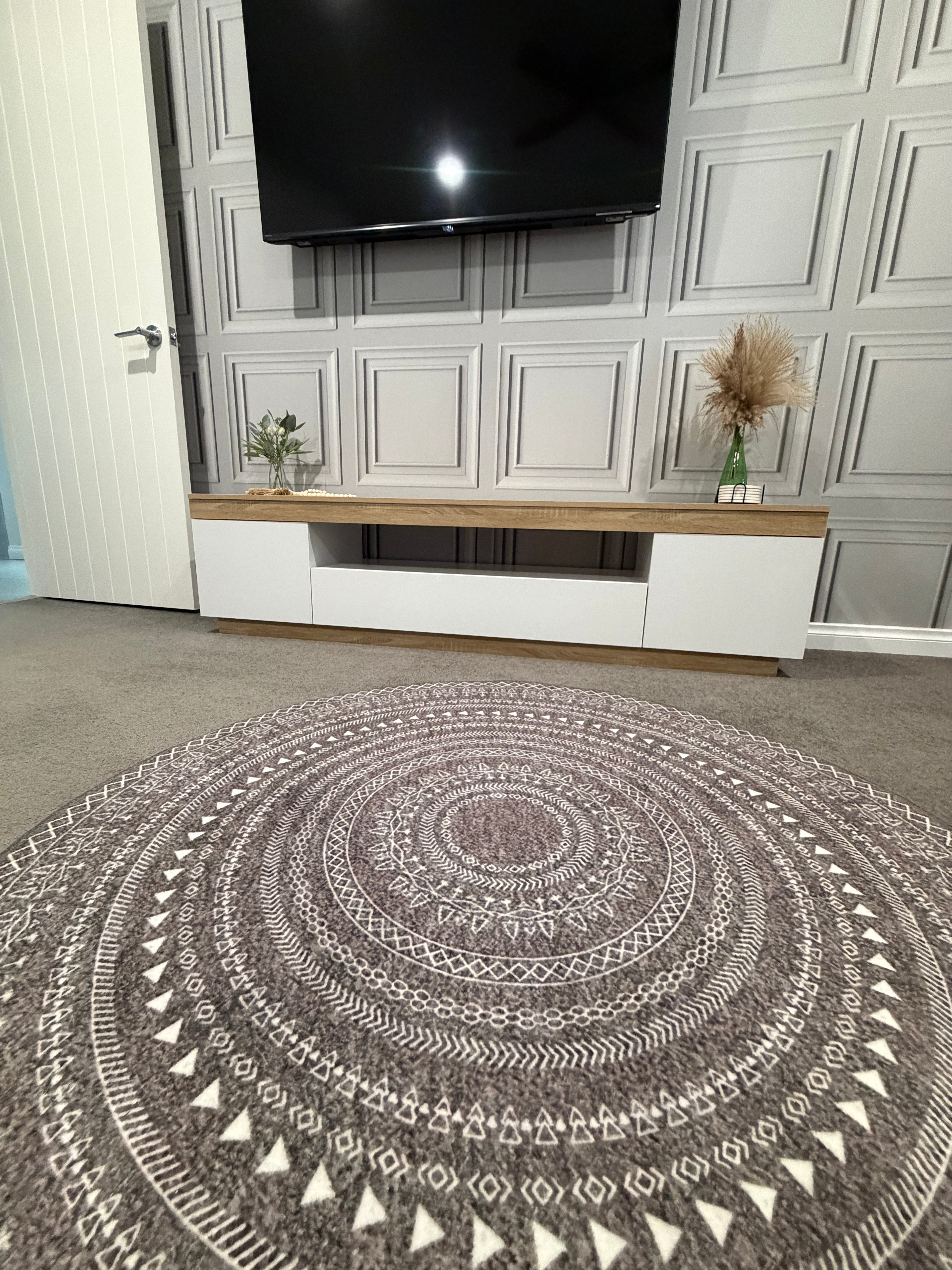 TV Entertainment Unit - 180cm - White & Oak